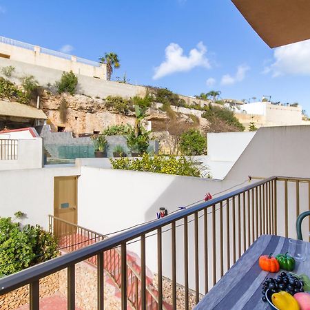 Pool & Sea Merill Apartments Mellieha Ngoại thất bức ảnh