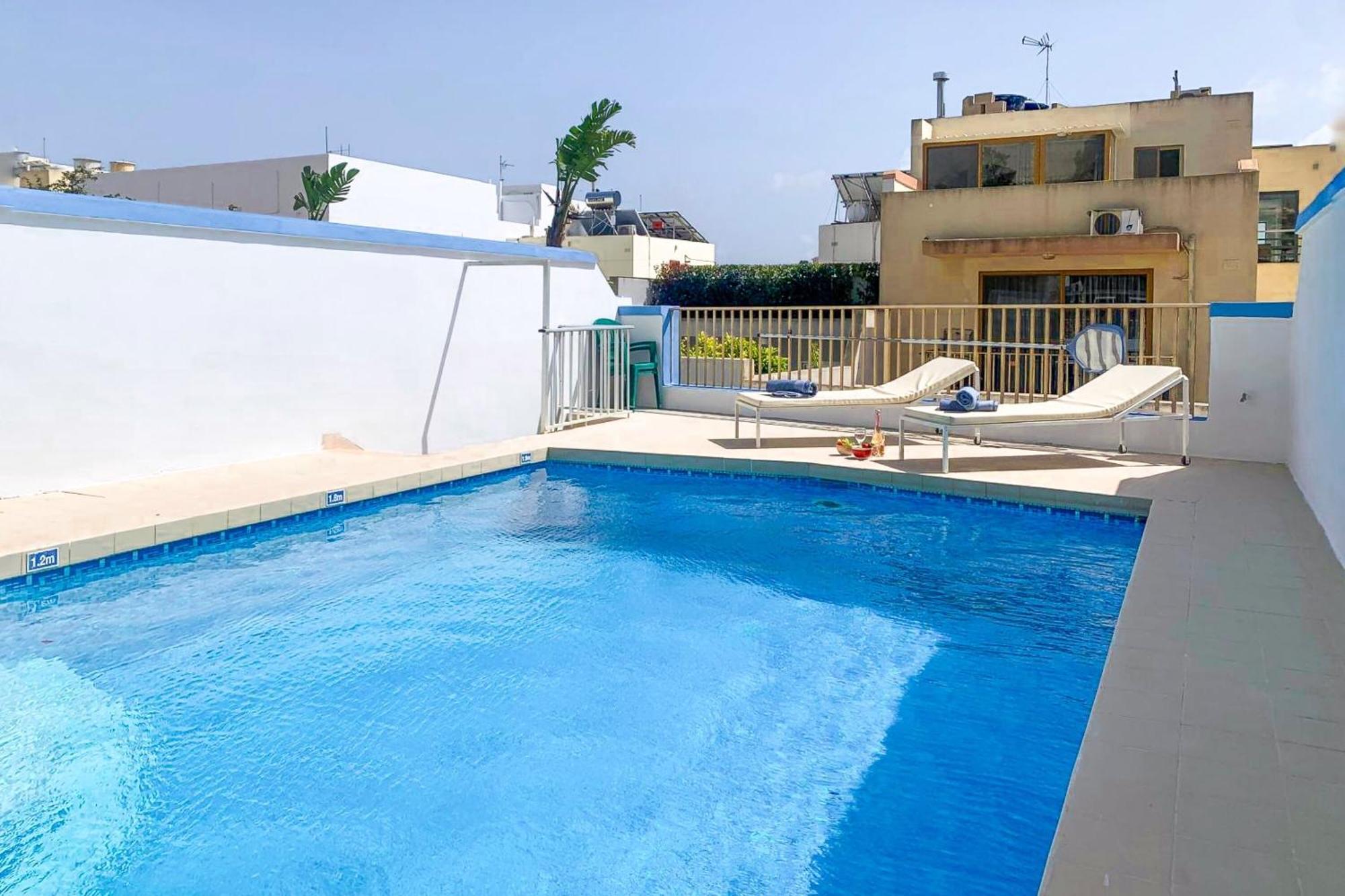 Pool & Sea Merill Apartments Mellieha Ngoại thất bức ảnh