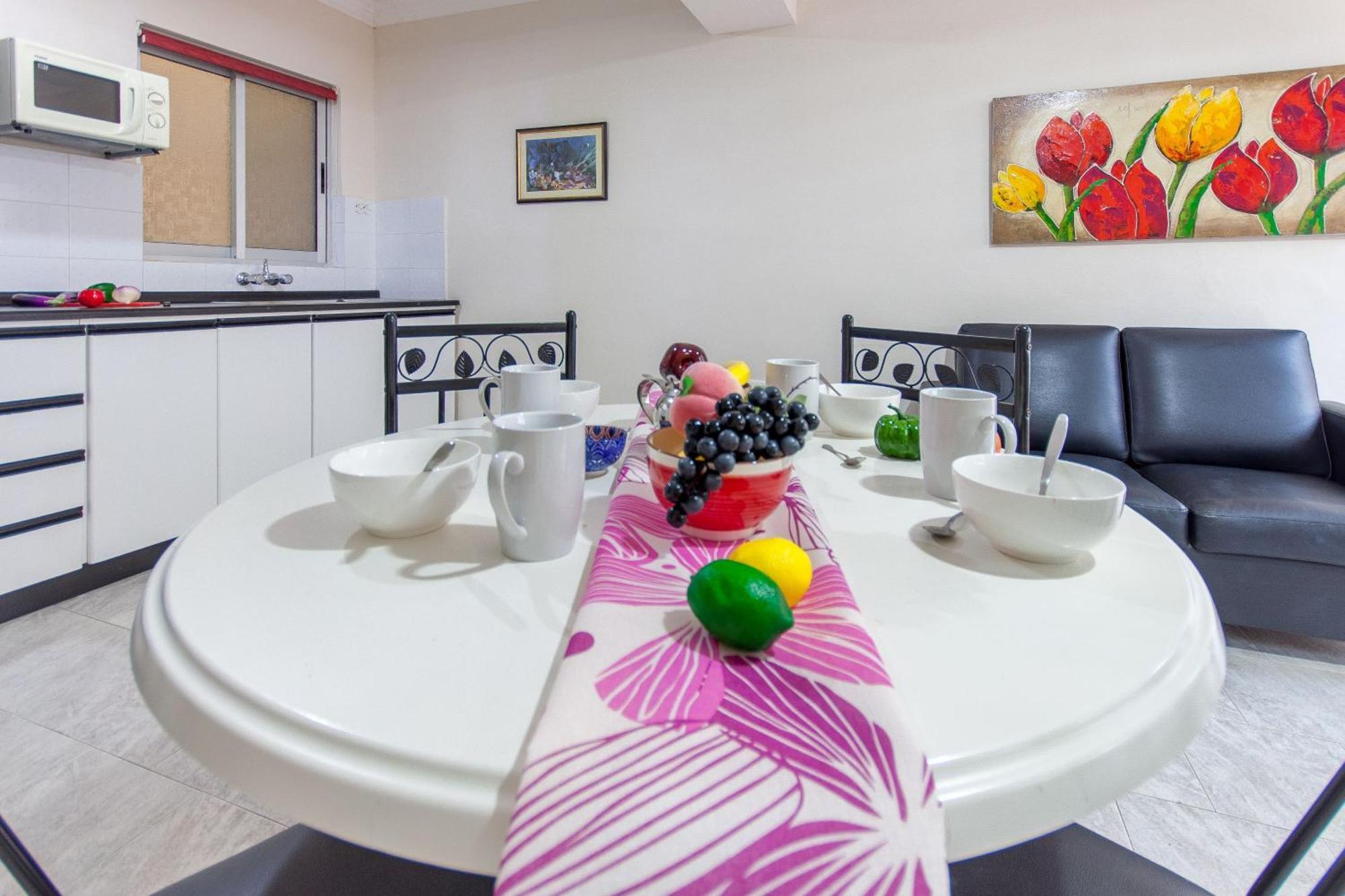 Pool & Sea Merill Apartments Mellieha Ngoại thất bức ảnh