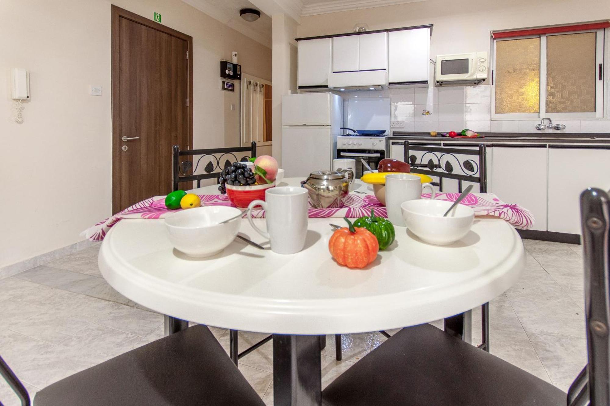 Pool & Sea Merill Apartments Mellieha Ngoại thất bức ảnh